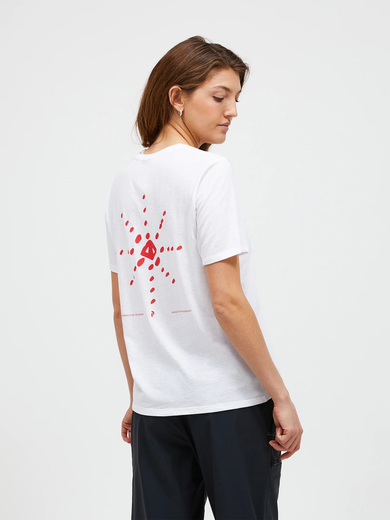 Explore Graphic Tee W
