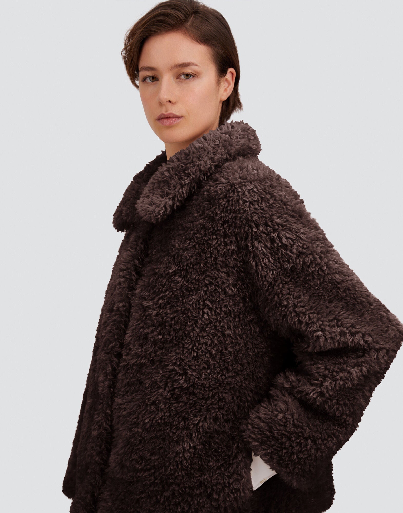 Curly Effect Fur Touch Short Jacket Wmn
