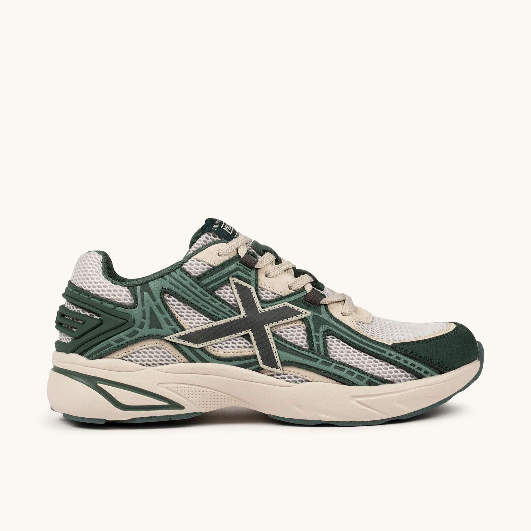 M2000 Sneaker Man