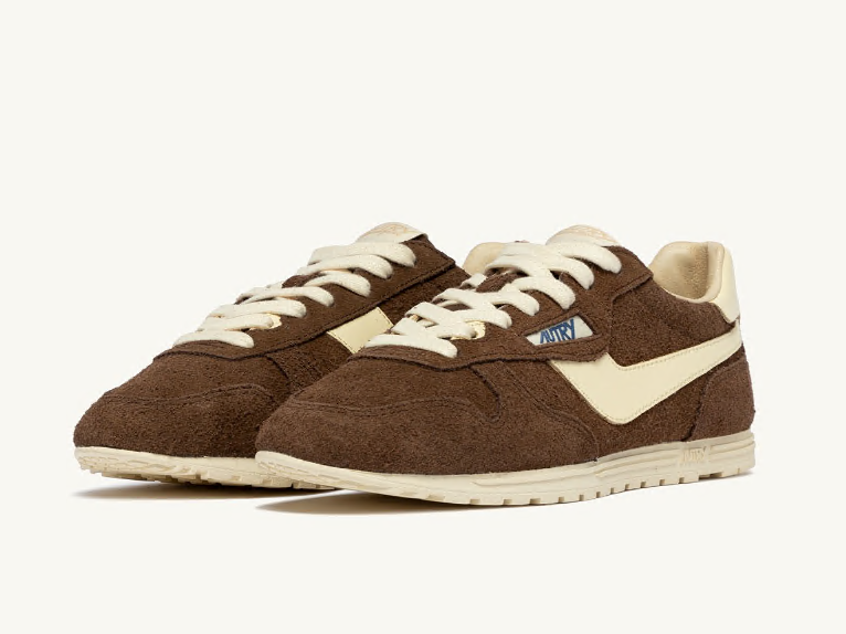 Windspin Low in Tundra and Rutabaga Suede Wmn
