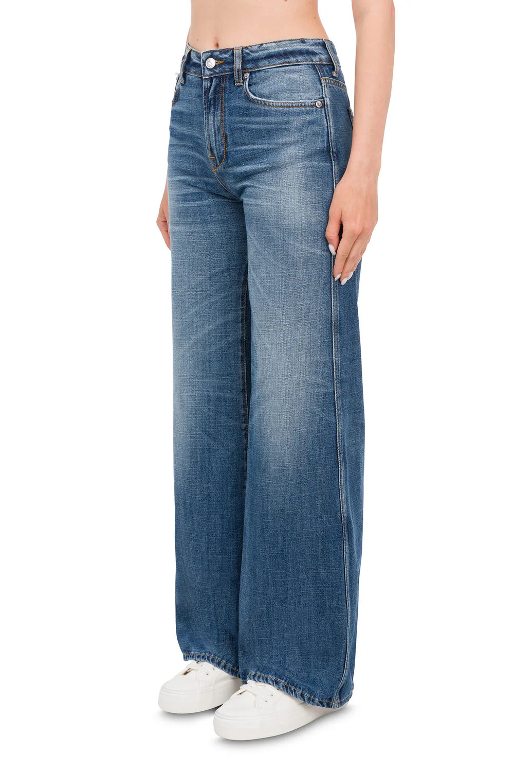 Pretender Wide Leg Jeans W